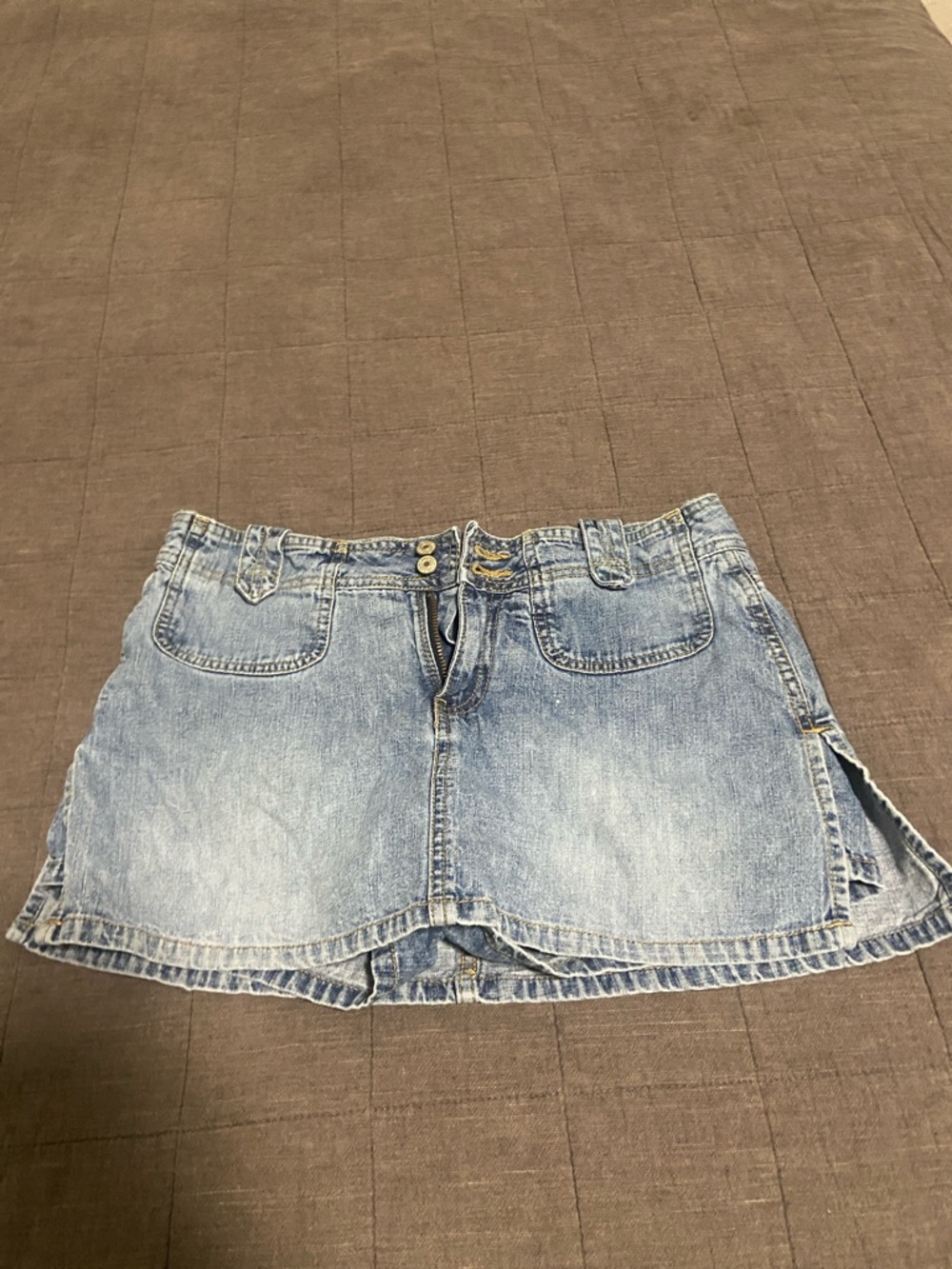 Union Bay size 7 Denim Color skort
